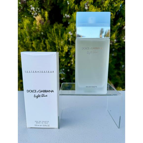 Dolce & Gabbana Light Blue Eau de Toilette Spray 100ml 3.3 Fl. Oz - Picture 2 of 4